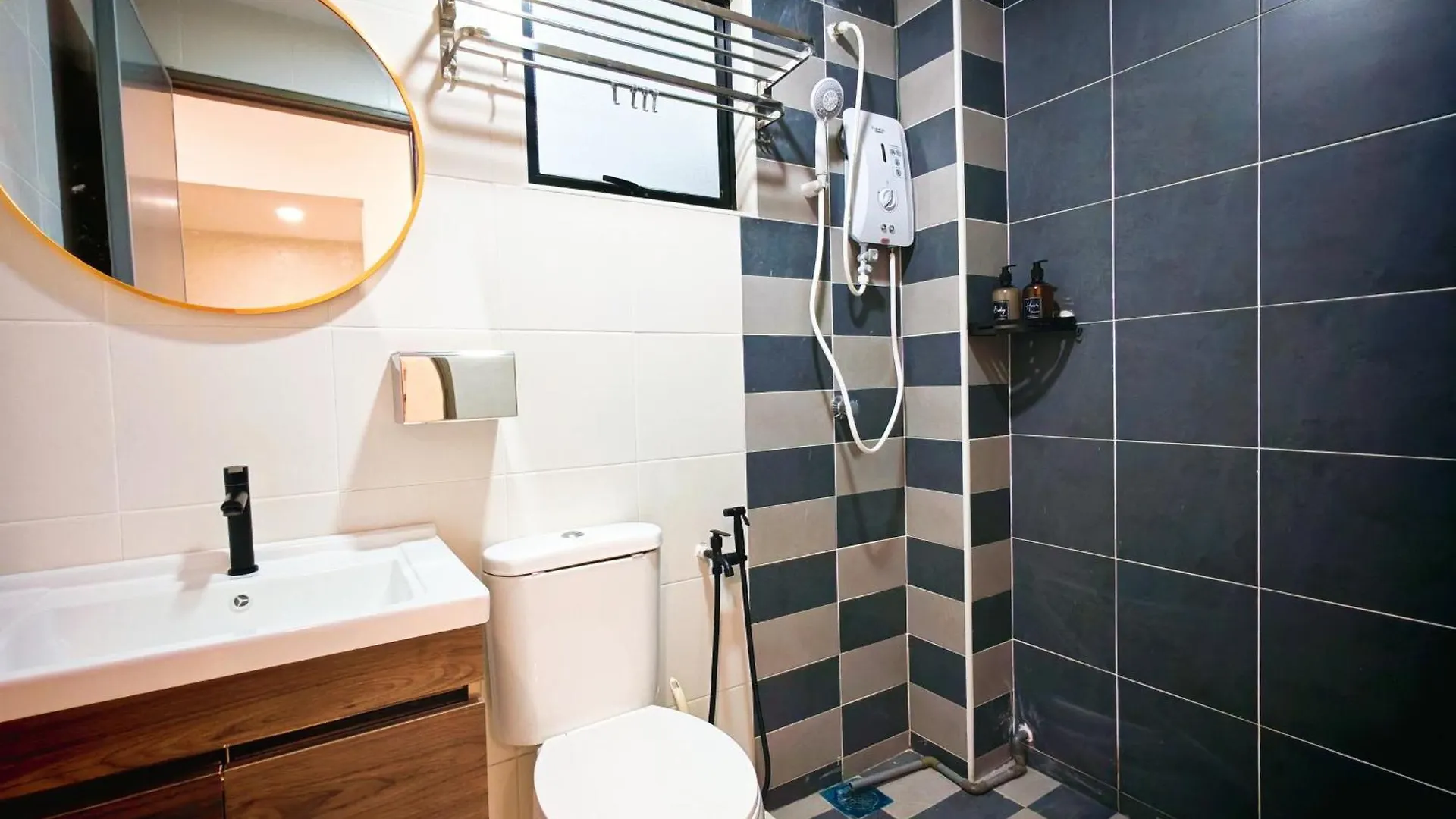 Apartament Ipoh Manhattan Waterpark View 3Br Condo By City Home Empire Mhd704